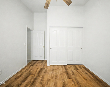 12548 W Roanoke Avenue - Photo Thumbnail 21