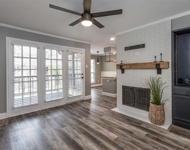 16301 Ledgemont Lane - Photo Thumbnail 3