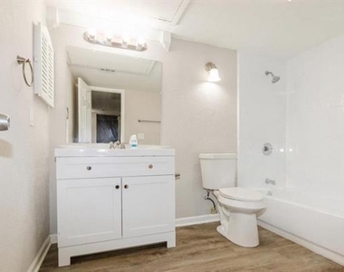 4859 Cedar Springs Road - Photo Thumbnail 5