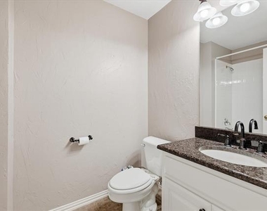2001 Bishop Drive - Photo Thumbnail 24