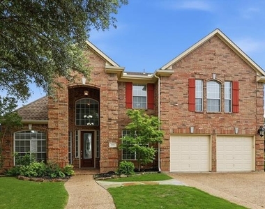 2001 Bishop Drive - Photo Thumbnail 1