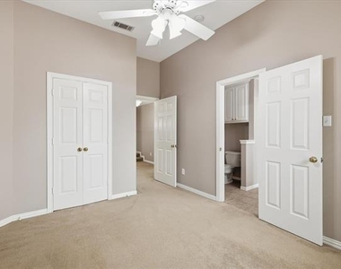 2001 Bishop Drive - Photo Thumbnail 35