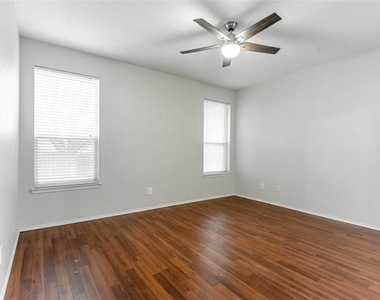 11812 Wispwillow Drive - Photo Thumbnail 15
