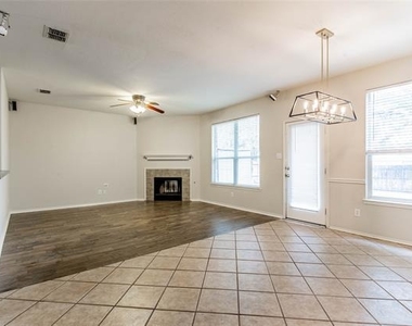 11812 Wispwillow Drive - Photo Thumbnail 9