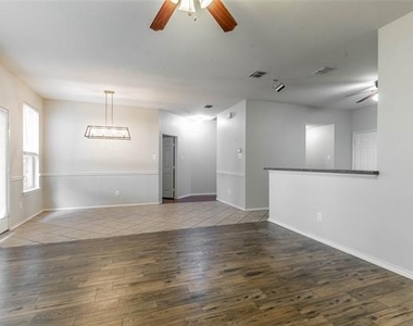 11812 Wispwillow Drive - Photo Thumbnail 14