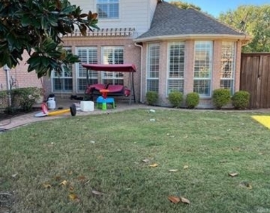 3020 Dove Creek Lane - Photo Thumbnail 11