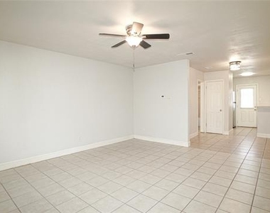 5638 Marina Drive - Photo Thumbnail 16