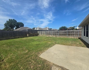 7617 Uvalde Way - Photo Thumbnail 18