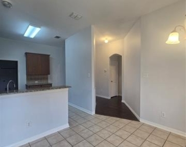 7617 Uvalde Way - Photo Thumbnail 4