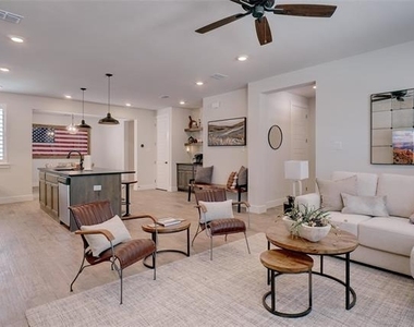 9616 Sullivan Lane - Photo Thumbnail 4