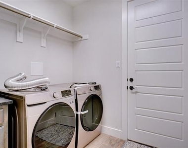 9616 Sullivan Lane - Photo Thumbnail 13