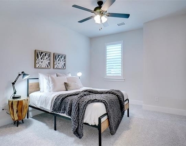 9616 Sullivan Lane - Photo Thumbnail 19