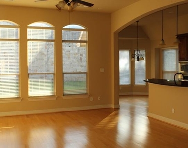 7329 Canadian Drive - Photo Thumbnail 1