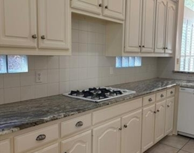 5357 Gatesworth Lane - Photo Thumbnail 8