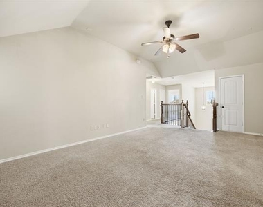 1445 Bateman Lane - Photo Thumbnail 20