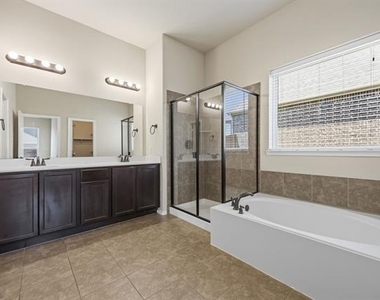 1445 Bateman Lane - Photo Thumbnail 31