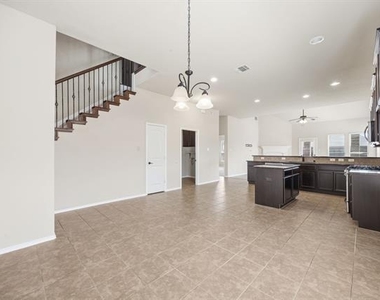 1445 Bateman Lane - Photo Thumbnail 10