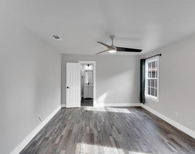 113 Frierson Street - Photo Thumbnail 13