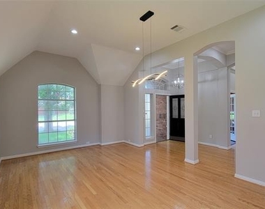9726 Windy Hollow Drive - Photo Thumbnail 2