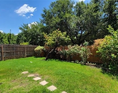 9726 Windy Hollow Drive - Photo Thumbnail 28