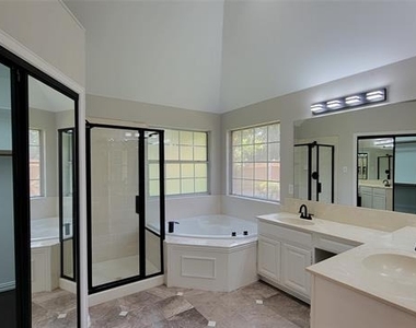 9726 Windy Hollow Drive - Photo Thumbnail 17