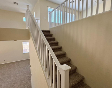 16126 W Meade Lane - Photo Thumbnail 22