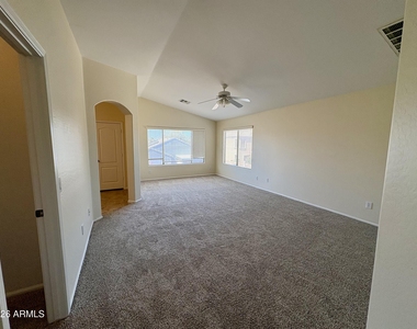 16126 W Meade Lane - Photo Thumbnail 35