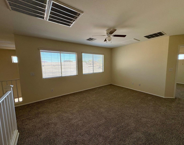 16126 W Meade Lane - Photo Thumbnail 32