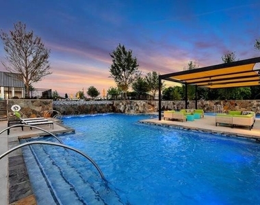 8980 Samara Street - Photo Thumbnail 29