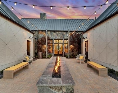 8980 Samara Street - Photo Thumbnail 32