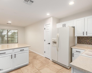 1766 E Bishop Place - Photo Thumbnail 11