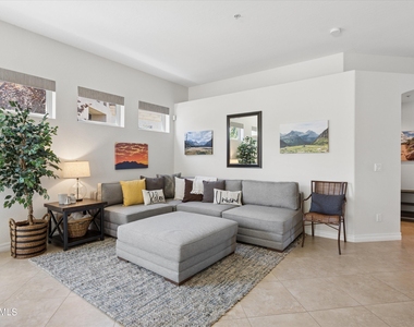 26455 N 115th Street - Photo Thumbnail 7