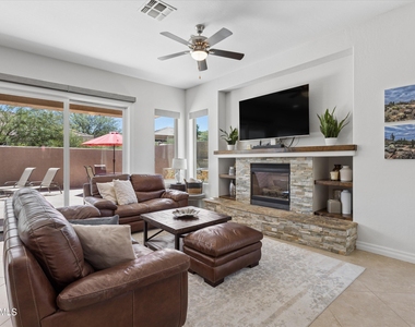 26455 N 115th Street - Photo Thumbnail 9