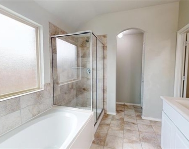 3101 Buckthorn Street - Photo Thumbnail 15