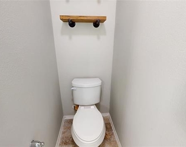 3101 Buckthorn Street - Photo Thumbnail 19