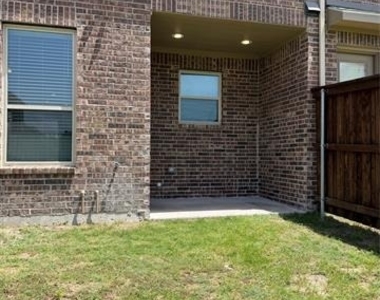 1054 Keswick Drive - Photo Thumbnail 19
