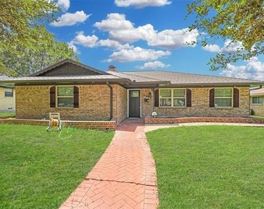 5429 Enderly Place - Photo Thumbnail 1