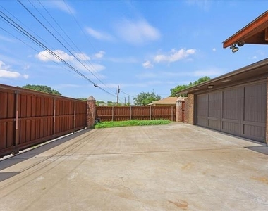 5429 Enderly Place - Photo Thumbnail 27