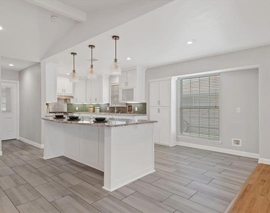 5429 Enderly Place - Photo Thumbnail 11