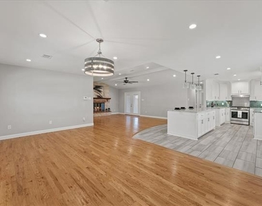 5429 Enderly Place - Photo Thumbnail 10