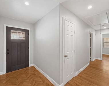 5429 Enderly Place - Photo Thumbnail 2