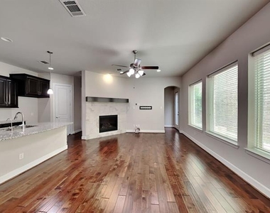 6761 E Prospect Way - Photo Thumbnail 2