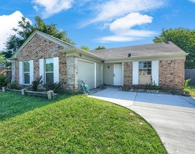 7009 Moss Rose Court - Photo Thumbnail 1