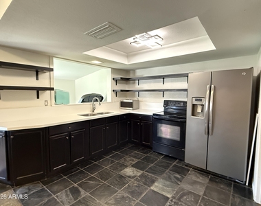 3155 E El Moro Avenue - Photo Thumbnail 5