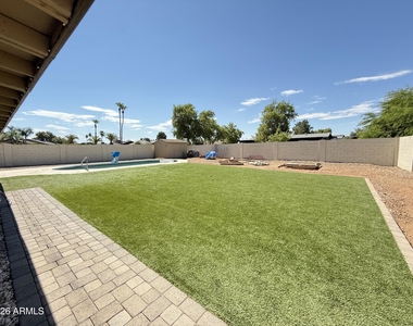 3155 E El Moro Avenue - Photo Thumbnail 17
