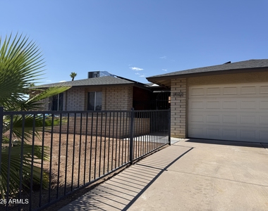 3155 E El Moro Avenue - Photo Thumbnail 1