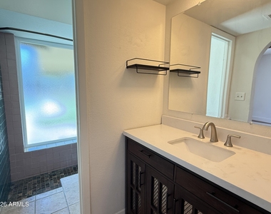 3155 E El Moro Avenue - Photo Thumbnail 11