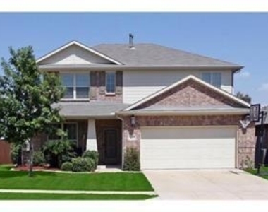 401 Bluefinch Drive - Photo Thumbnail 12