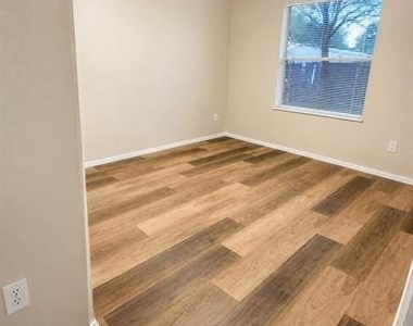 9455 Tranquil Acres Road - Photo Thumbnail 6