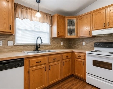 9455 Tranquil Acres Road - Photo Thumbnail 4